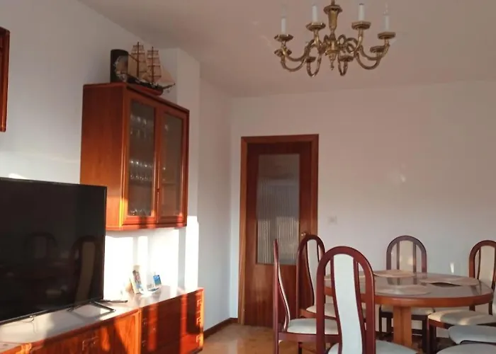 Beautiful Apartment With Nice View To The Port